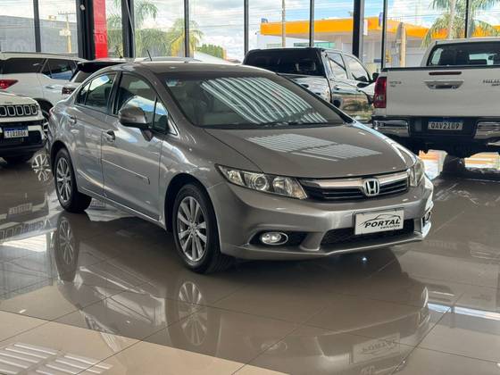 HONDA CIVIC 2.0 LXR 16V FLEX 4P AUTOMÁTICO